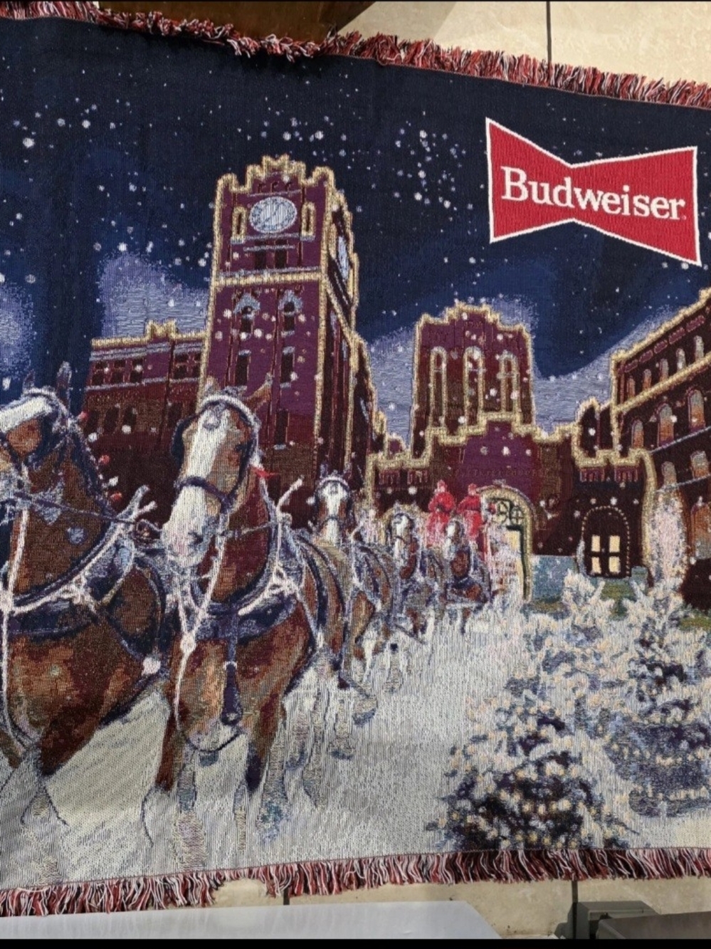 Budweiser Clydesdales Woven Tapestry Throw Blanket – Clydesdale Holiday Brewery